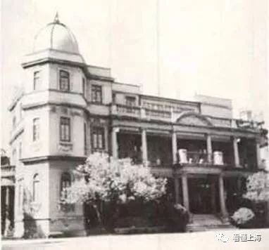 荣宅里的故事,荣姓的故事简短