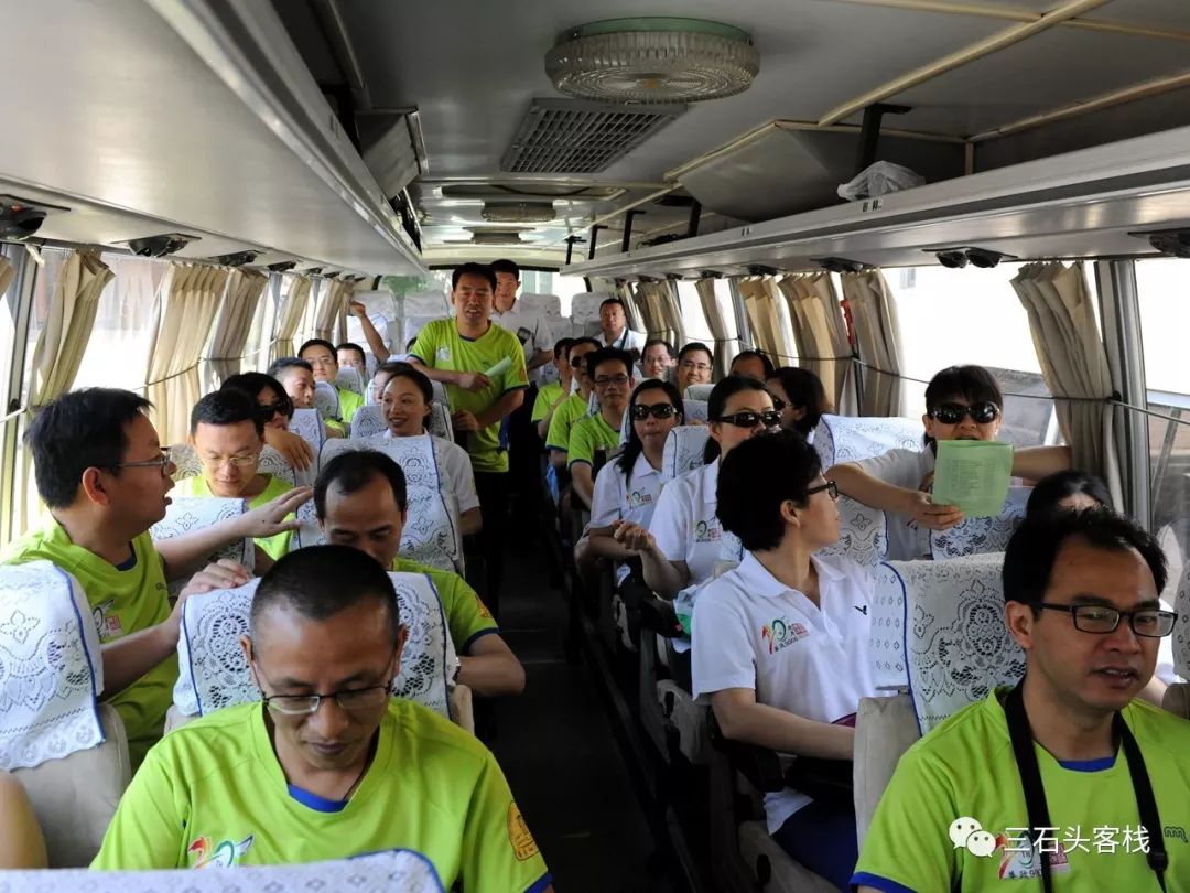 华政,往事并不如烟