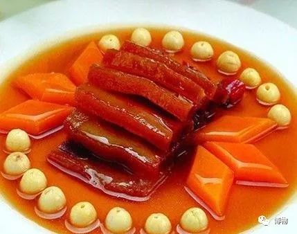 大猪蹄子可恨，大猪肘子就可爱了