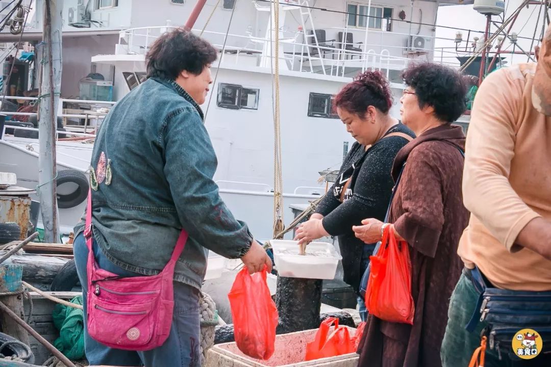 小港码头有蛏子吗,小港码头吃海鲜俱乐部电话