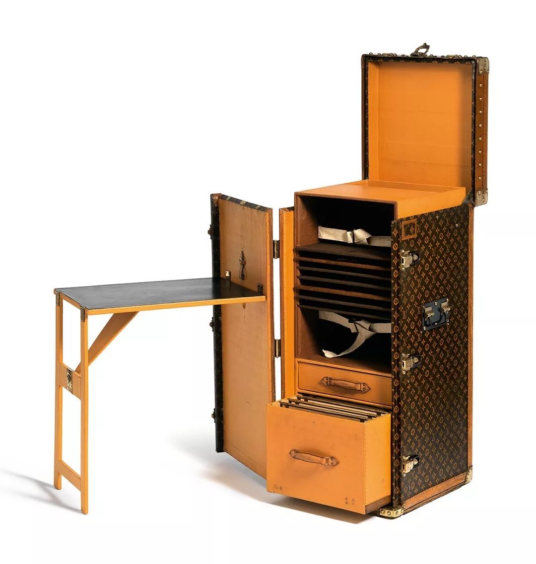 lv旅行箱真的太美了,lv旅行箱全套