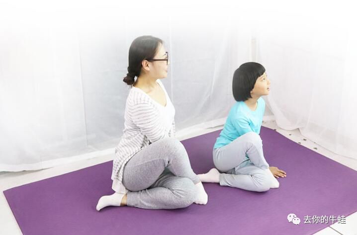 马卡龙书架+阅读地垫+阅读小桌,书香三连打造阅读角