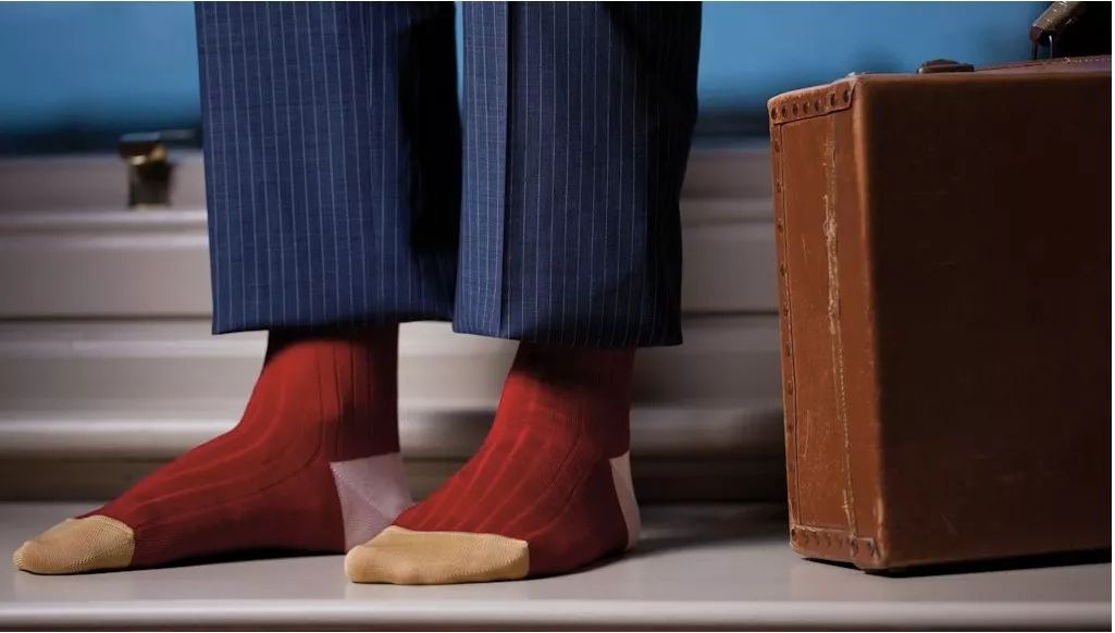 冲袜子,冲顶袜子