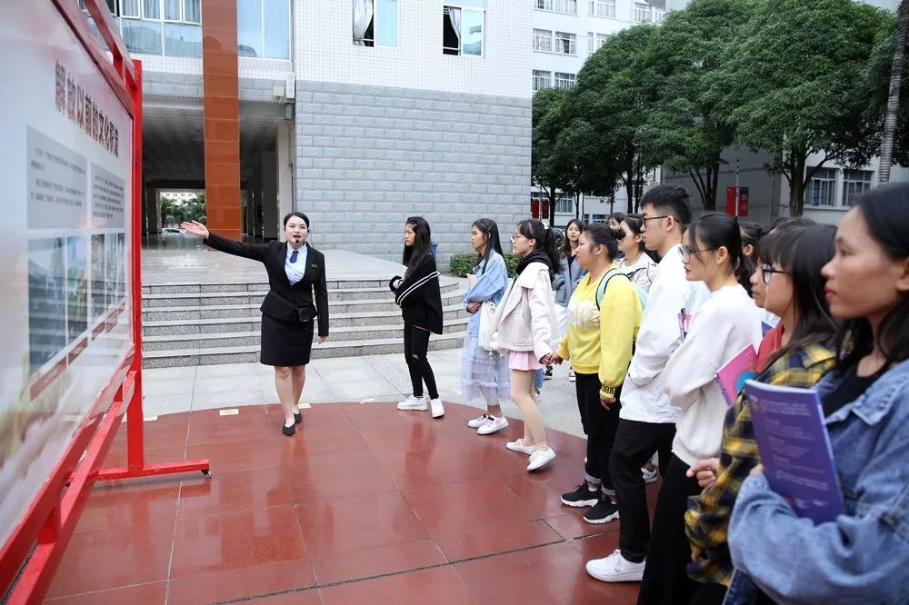 澹附70骞村鏂楁柊鏃朵唬鍙戝睍鎴愬氨,澹附70骞村鏂楁柊鏃朵唬骞胯タ