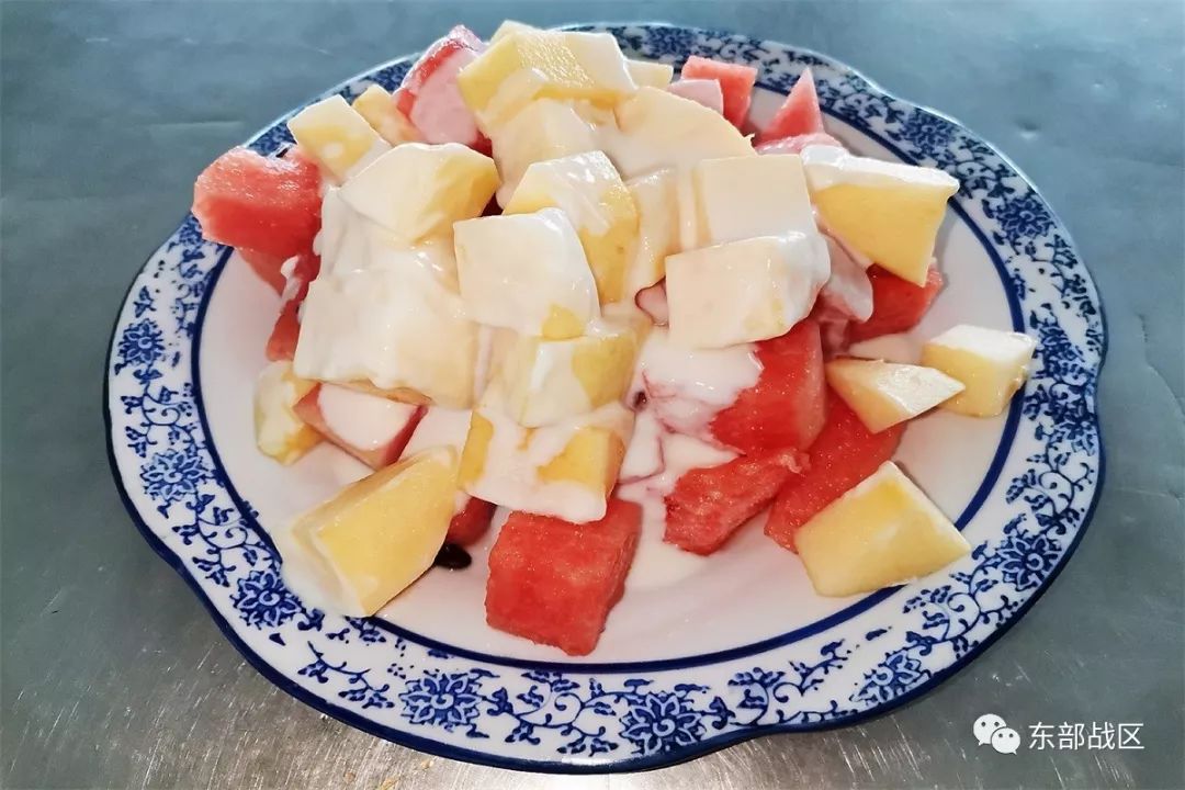 新兵下连伙食是什么,新兵连真实的伙食