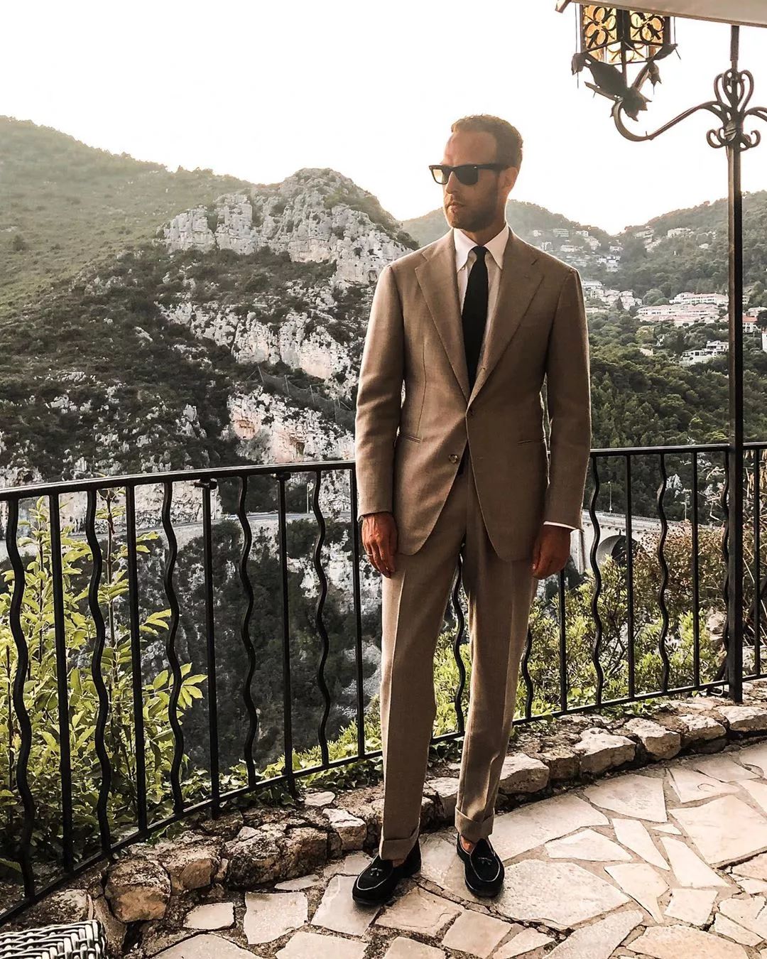 3大定制西装知识点你知道几个,定制西装之前你必须掌握的姿势