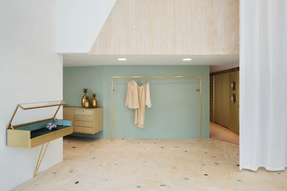 质量好有设计感的大品牌女装店铺,设计感强的小众女装品牌店