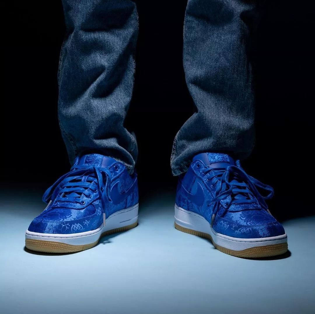 权志龙AF1现货涨至1万2，TSxAF1最新成交价6k以上，谁在提前入手？