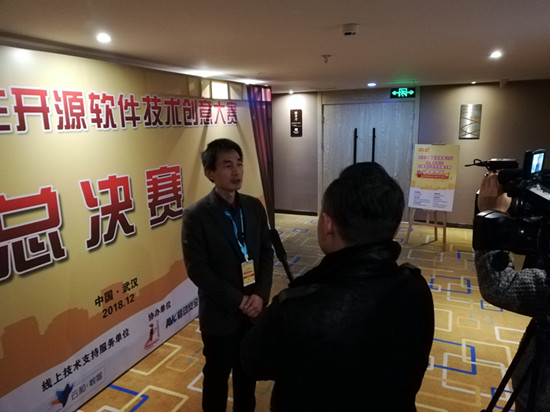 新媒体与互联网应用创业,运用新媒体与产业相结合