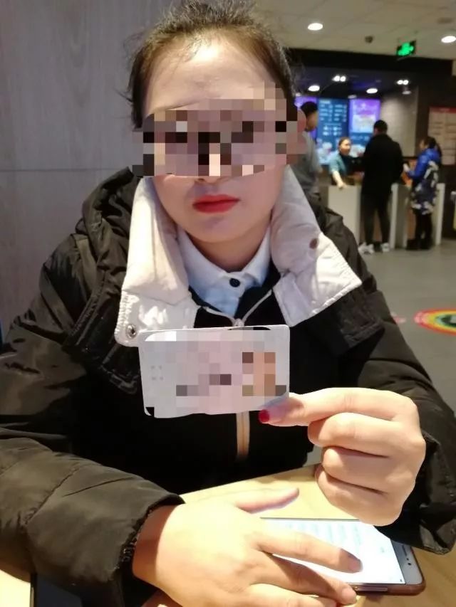 一张身份证就可贷出款的网贷,30块钱一张证件照