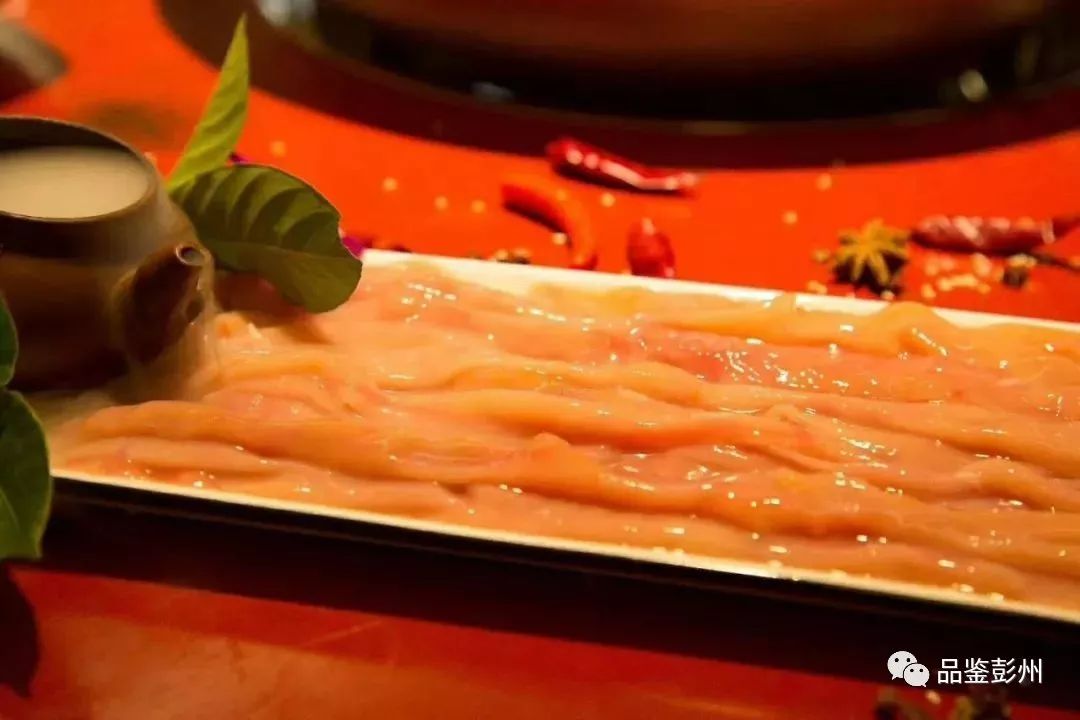 彭州许你一个七彩的世界,来彭州带你看海