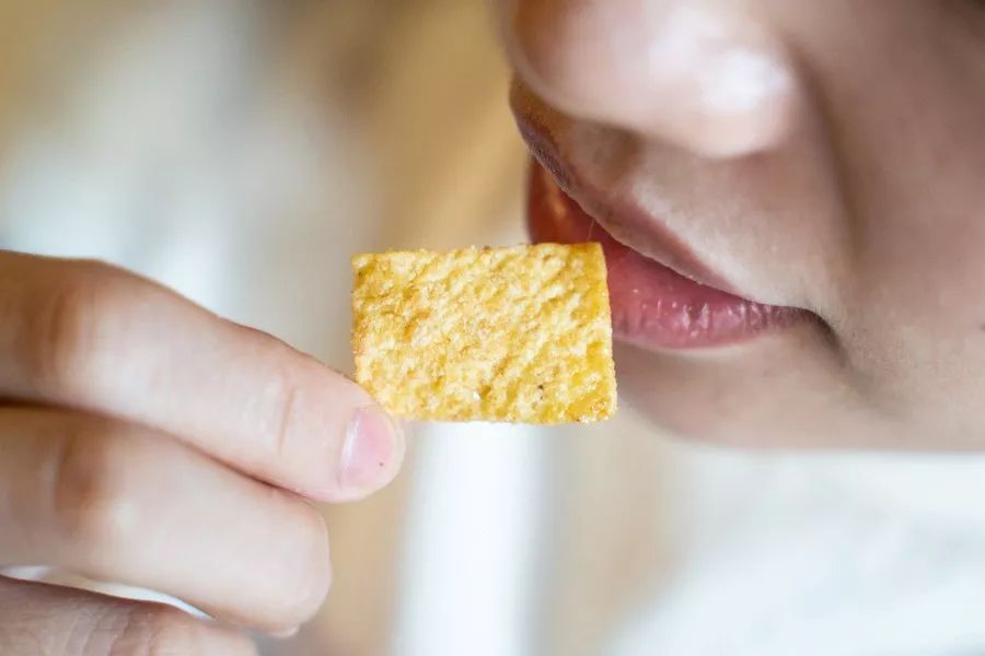 网上购买哪种锅巴又好吃又便宜,网购48款锅巴