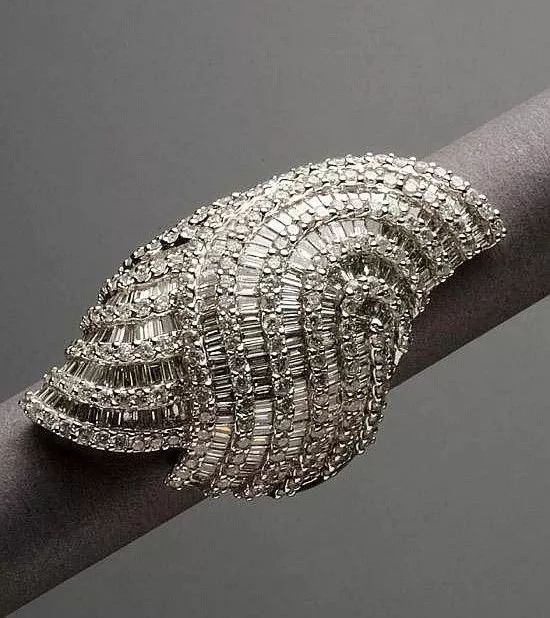 321，Party倒计时，举起你的鸡尾酒...…戒指