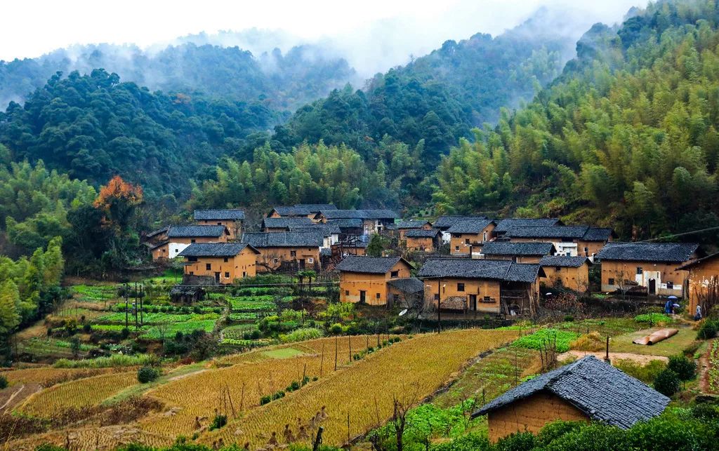 中国宝石最多的地方视频,中国四大宝石是哪四种