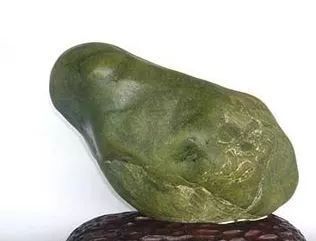 中国宝石最多的地方视频,中国四大宝石是哪四种