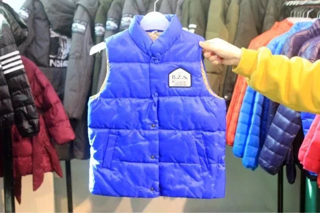 番禺剁手*党**的天堂！低至2.5折，万人疯抢的欧时力、MNBF等顶级国际潮牌开仓