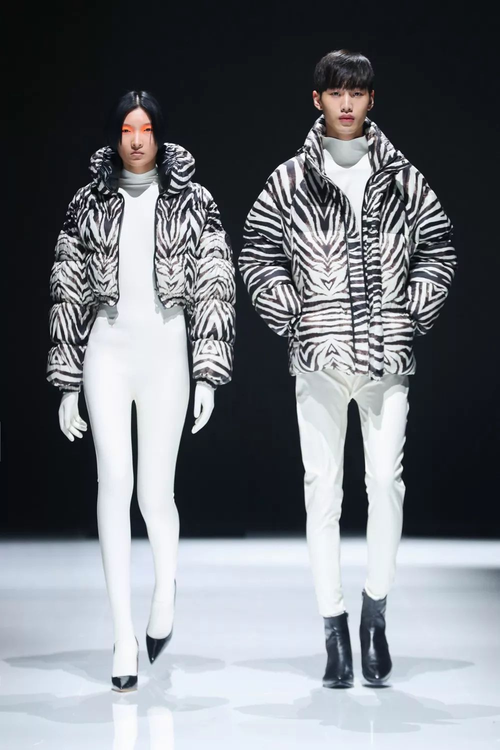 爱马仕传奇钦点,海外ins求代购,波司登X高缇耶联名火爆全球?