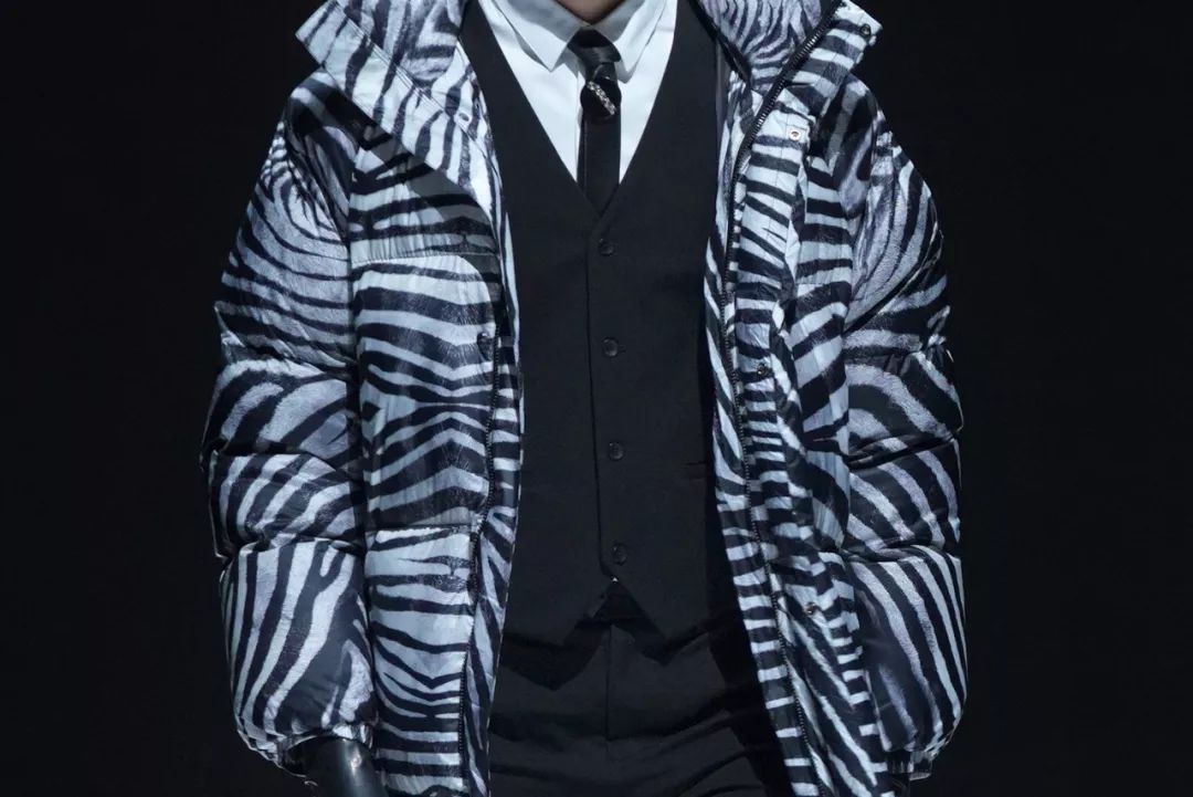 最in的春季穿搭大全,波司登走秀款李宇春