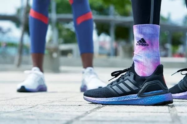 娑堣垂鐢靛瓙鏂板搧鏂版,鑰佹澘鐢靛櫒娲楃鏈烘柊鍝佸彂甯冧細