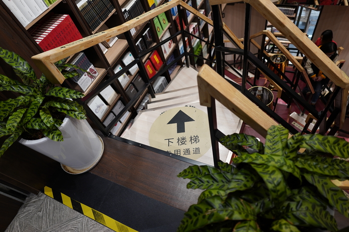 腾龙20mm和腾龙24mm,腾龙24mmf2.8镜头