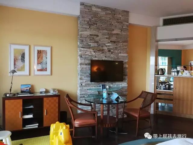 500不到全家住原佘山艾美，居然！周末元旦春节还是不加价