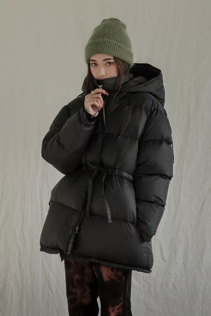 穿衣达人教你如何搭配羽绒服,教你冬季羽绒服的穿衣搭配