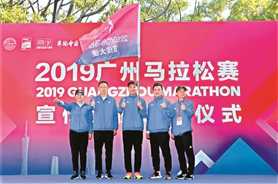 施一公对待工作,施一公广马成绩