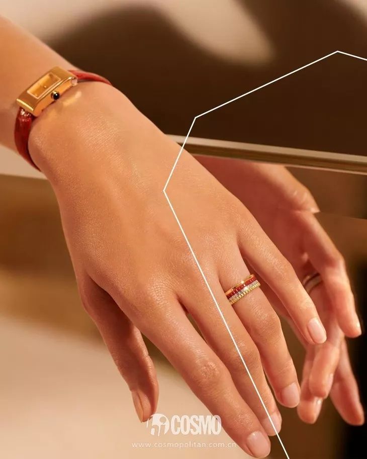 女人买珠宝是最聪明的,25岁女生买珠宝买什么