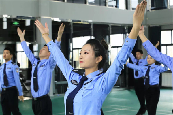 西咸新区广场舞大赛,全市公安机关排舞大赛