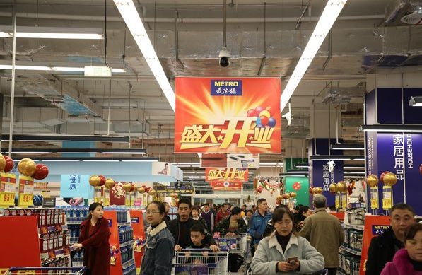 GUCCI、MCM等全新概念店开幕；HM中国试水租衣服务；万达、李宁合作国潮单品|猫头鹰商业周报