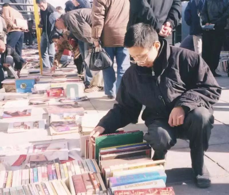 吴永贵：抱得旧书归