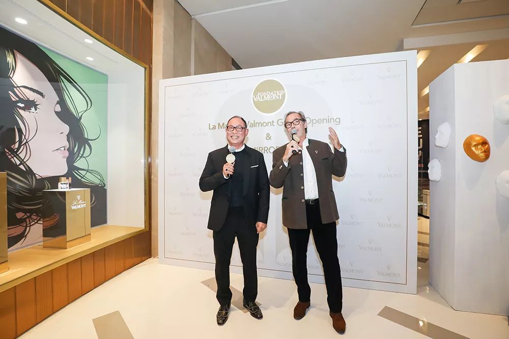 范丞丞同款运动鞋和王菲的“一见钟情”能否让你动心？