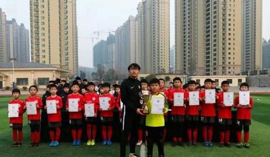 蒙阴一小足球比赛,蒙阴县一小足球