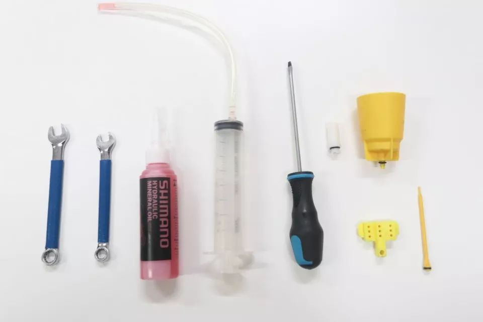 维修油压碟刹大概多少钱,油压碟刹怎么自己换油