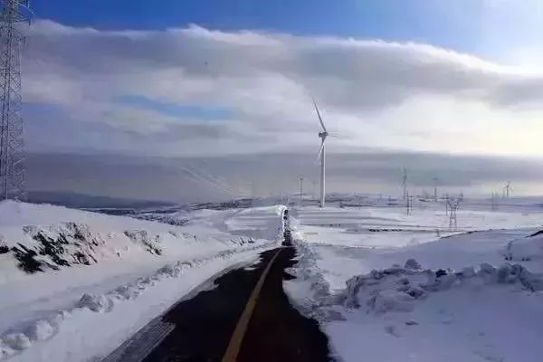 冬游草原天路,草原天路冬日自驾游攻略