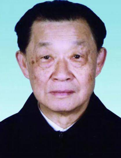 我们身边的楷模,榜样我们永远铭记