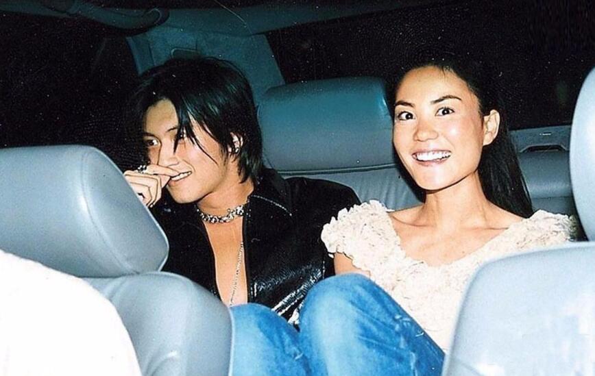 萧亚轩是国际巨星吗,萧亚轩是男的还是女的