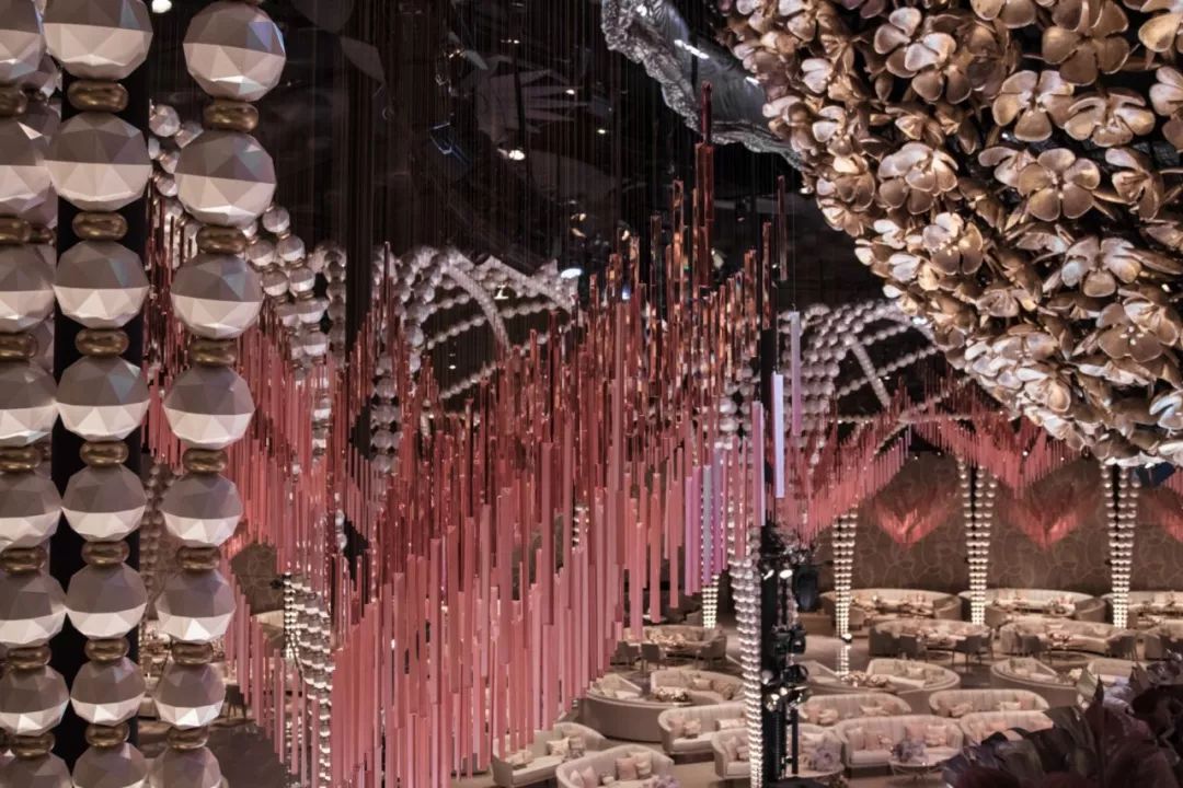 前院办婚礼后院摆酒席,这才是婚礼真正应该有的样子