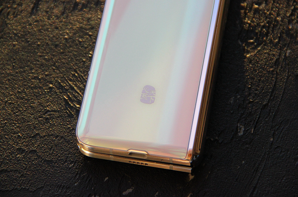 三星折叠屏w23flip5g版,心系天下三星w205g折叠屏手机