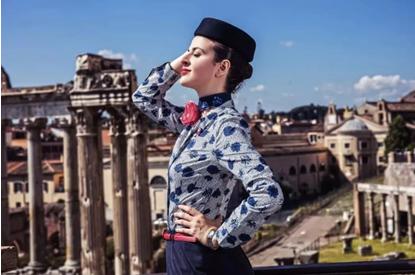 他们服务了成千上万的旅客：1364名境外雇员助力东航发展63年