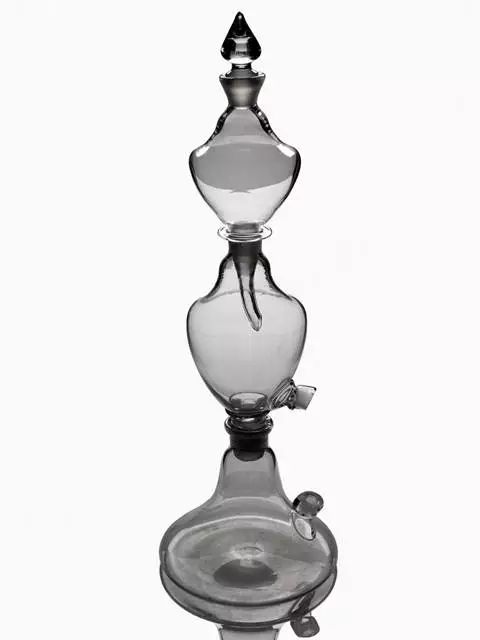 化学上那些奇怪的玻璃仪器,化学实验室玻璃仪器