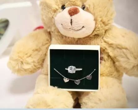 杉杉奥莱五周年优惠,杉杉奥莱年中庆狂欢