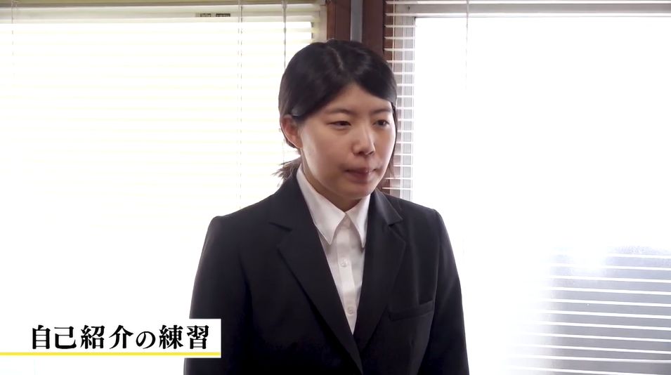 8年不许用手机、不许谈恋爱，被他骂过的60个光头都成了日本大师