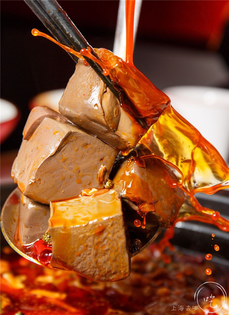 要火！魔都独①份的「毛血旺茶火锅」来了！刚开30天排爆虹口足球场