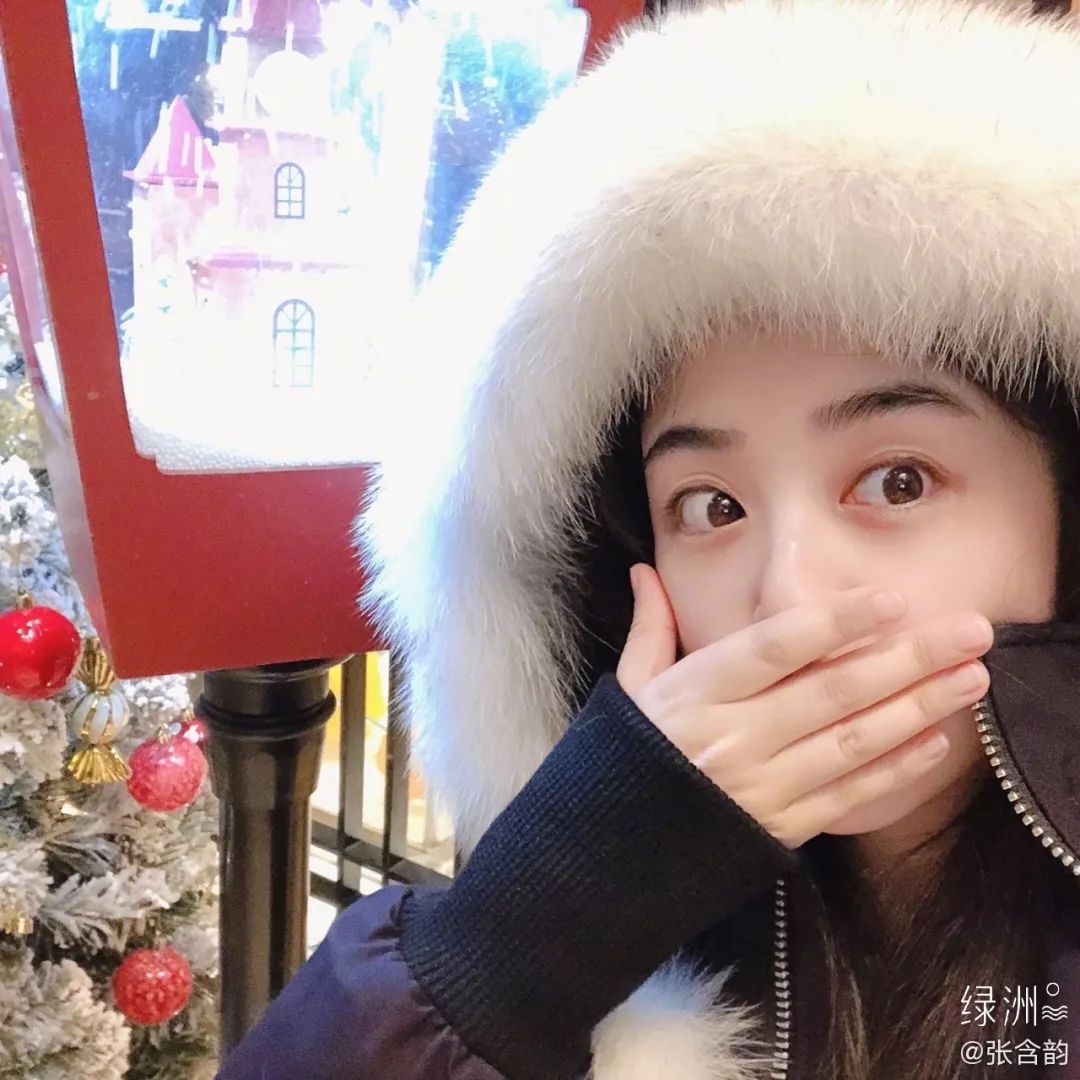 被网暴退学，被骂糊失业，初代宅男女神*局破**重生再翻红