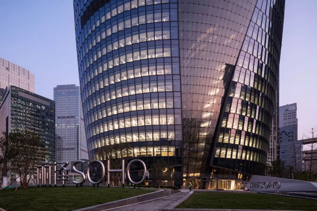 致广大尽精微方可成事,致广大而尽精微的视频