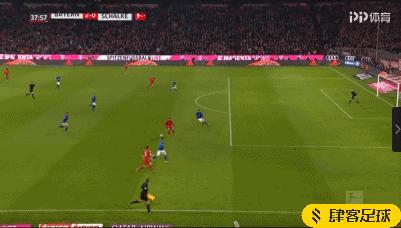 拜仁5-0沙尔克,莱万造三球,穆勒、磁卡破门