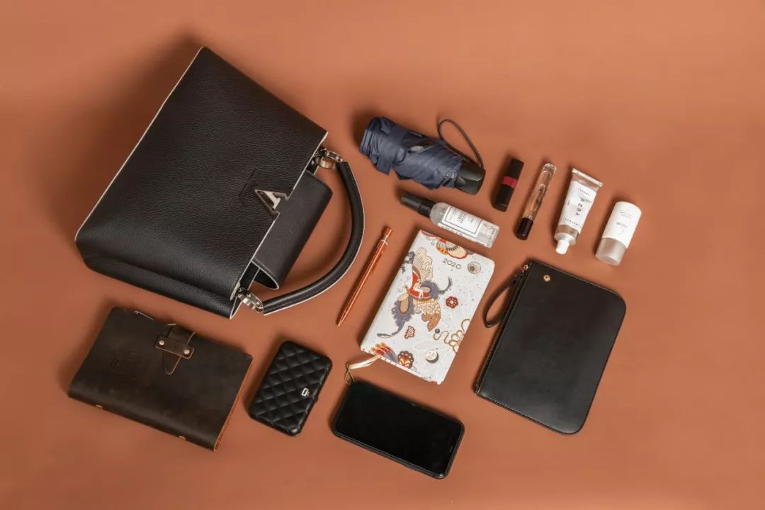 第一款包包该怎么选？这样买准没错