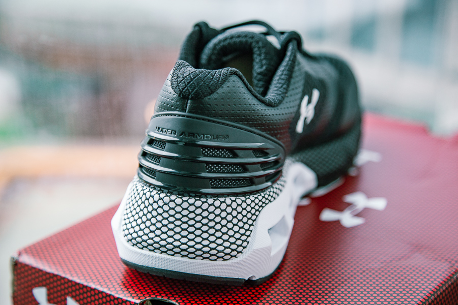 underarmourhovrhavoc2瀹炴垬娴嬭瘯,underarmourhovrphantomboot娴嬭瘎