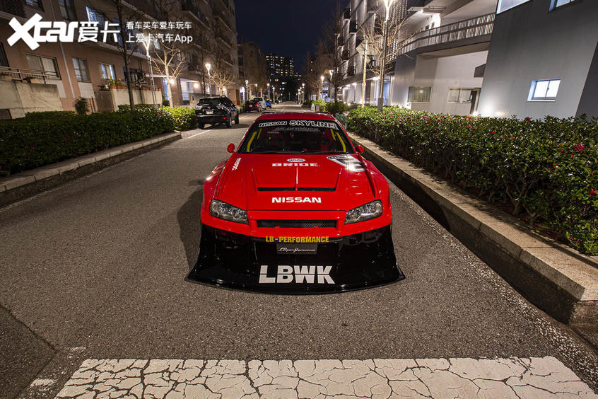 LB不止专注于意大利超跑，重塑R34Skyline依旧手到擒来